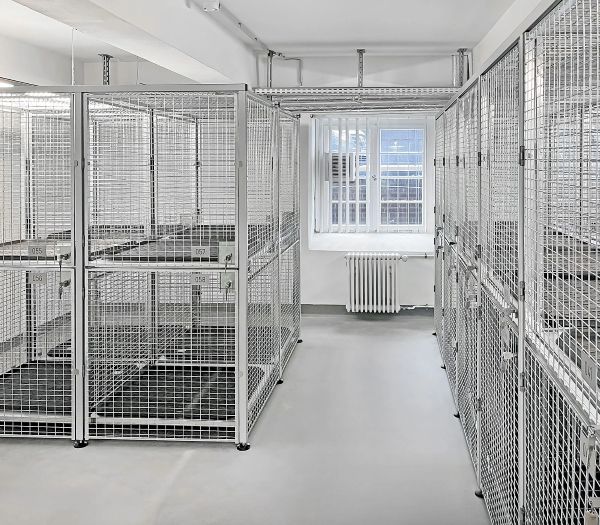 Wire-mesh-secutity-partitions-2.jpg